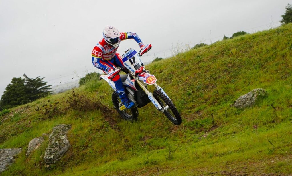 Pedro Bianchi Prata estreia moto eletrica na Baja TT Escuderia Castelo Branco (1)